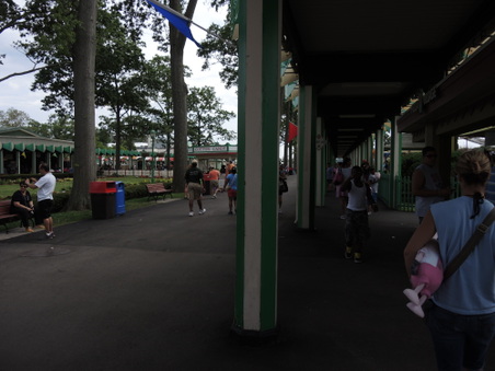 Enlarge photo 102