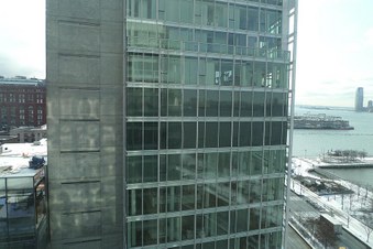 Enlarge photo 17