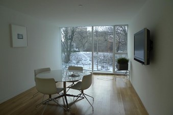 Enlarge photo 13