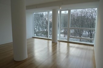 Enlarge photo 33