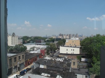Enlarge photo 8