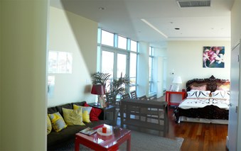 Enlarge photo 17
