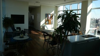 Enlarge photo 13