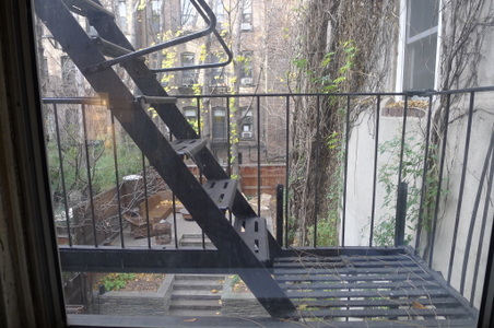 Enlarge photo 21