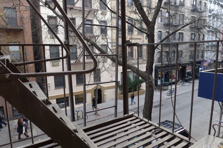 Enlarge photo 30