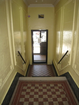 Enlarge photo 5