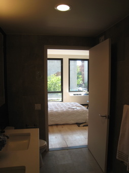 Enlarge photo 15