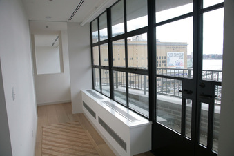Enlarge photo 37