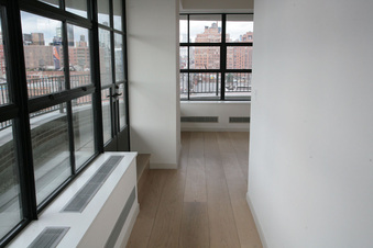 Enlarge photo 27