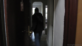 Enlarge photo 22