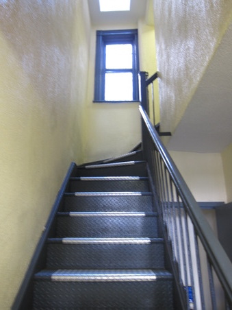 Enlarge photo 12