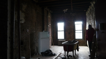 Enlarge photo 18