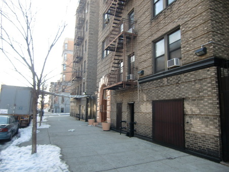 Enlarge photo 4