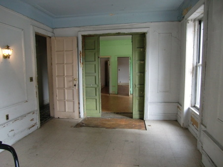 Enlarge photo 24