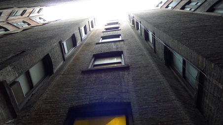 Enlarge photo 12