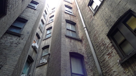 Enlarge photo 12
