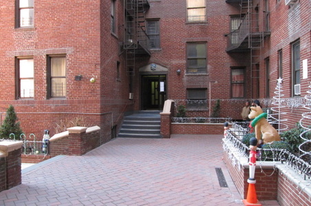 Enlarge photo 10