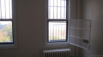 Enlarge photo 22