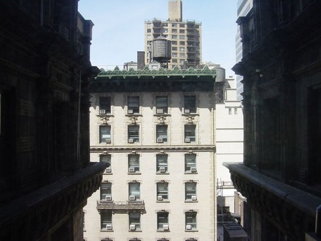 Enlarge photo 19