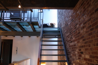 Enlarge photo 23