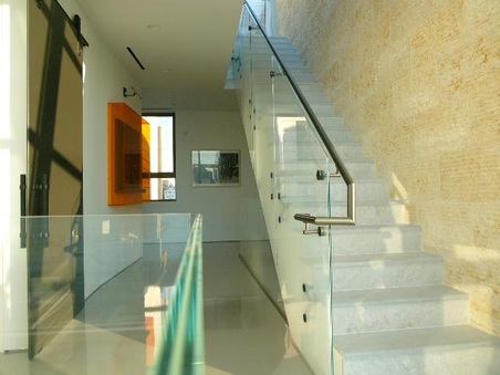Enlarge photo 11