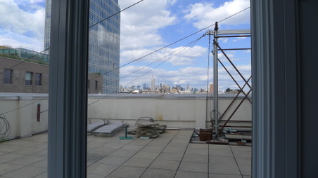Enlarge photo 14