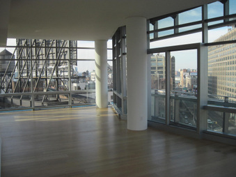 Enlarge photo 24