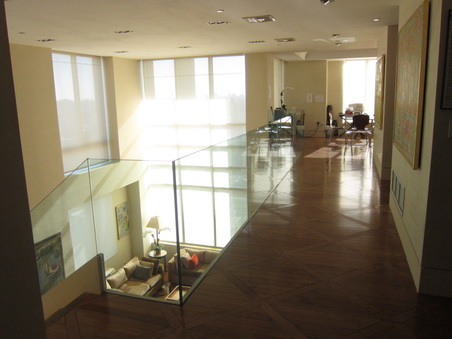 Enlarge photo 42