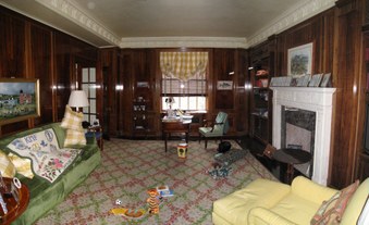 Enlarge photo 44