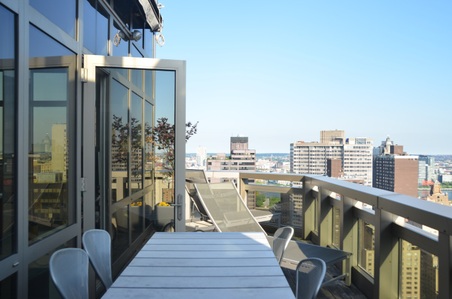 Enlarge photo 23