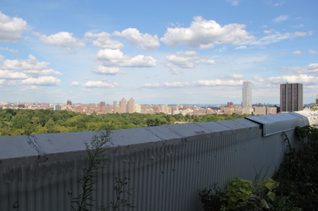 Enlarge photo 16