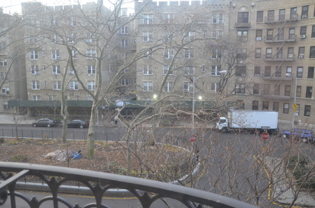 Enlarge photo 11