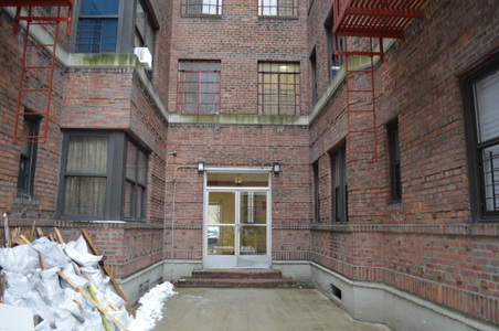 Enlarge photo 29