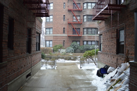 Enlarge photo 30