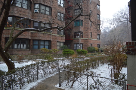 Enlarge photo 16