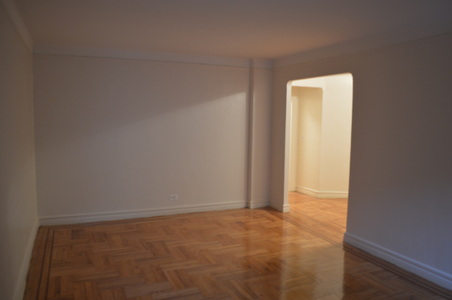 Enlarge photo 38