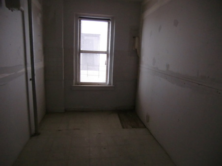 Enlarge photo 28