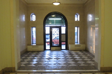 Enlarge photo 12