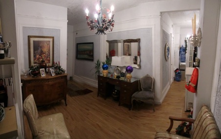 Enlarge photo 11