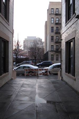 Enlarge photo 10