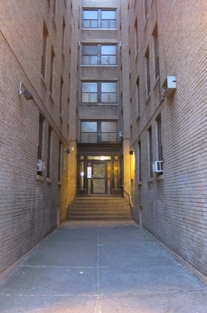 Enlarge photo 9