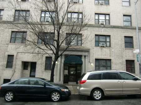 Enlarge photo 27