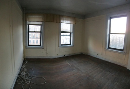Enlarge photo 24