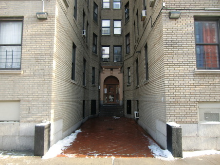 Enlarge photo 13