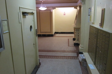 Enlarge photo 8