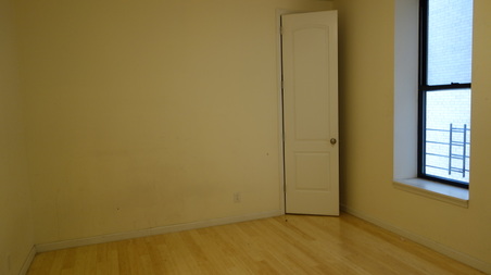 Enlarge photo 59