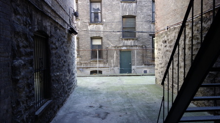 Enlarge photo 96