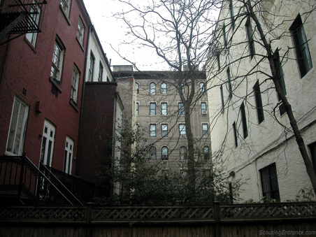 Enlarge photo 12