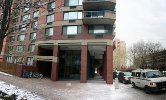 Enlarge photo 32