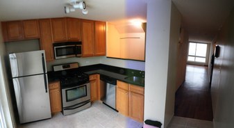 Enlarge photo 19